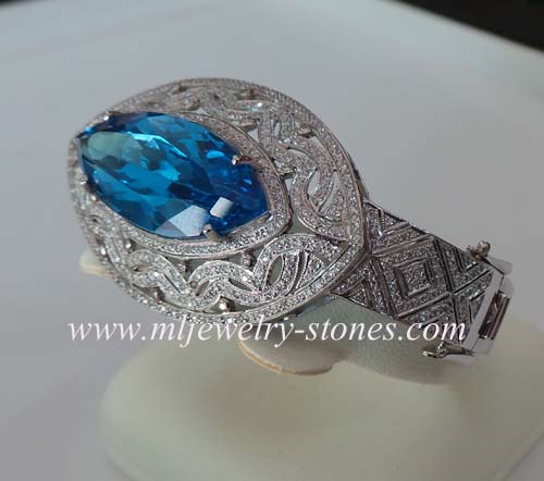 กำไลพลอยบลูโทแพส(Blue Topaz) 2