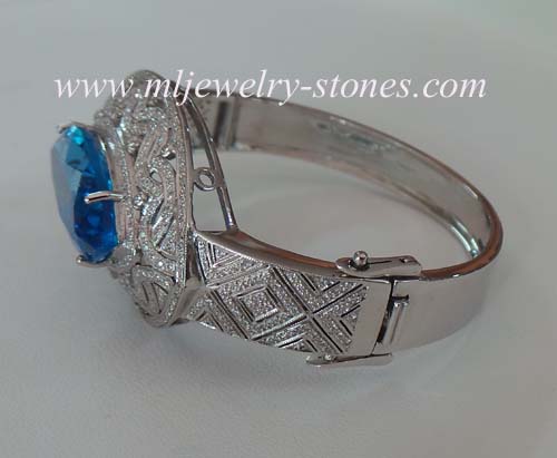 กำไลพลอยบลูโทแพส(Blue Topaz) 4