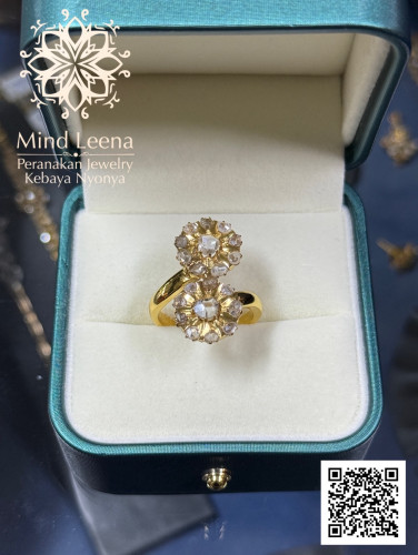 แหวนเพชรซีกกระจุกไขว้ (งานสั่งทำ) 3