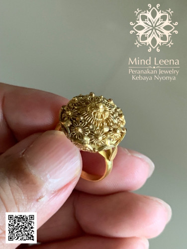 แหวนทองสัตตบงกชโบราณ Antique Sattabongkot Lotus Ring With 22k Gold. 3