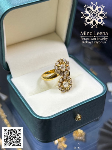 แหวนเพชรซีกกระจุกไขว้ (งานสั่งทำ) 4