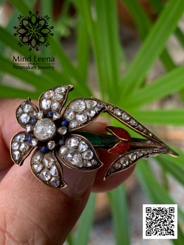 เข็มกลัดเพชรลูกโลกรูปดอกไม้ งานยุดวิคตอเรียน อายุเกิน 120 ปี 3