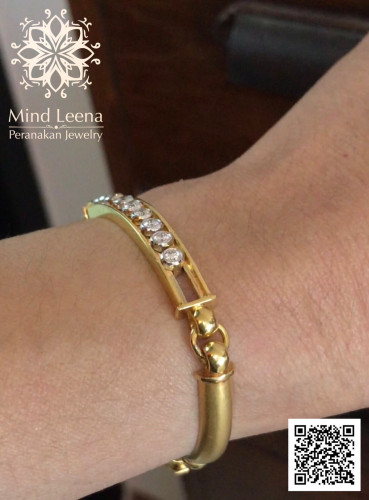 สร้อยข้อมือเพชรกลิ้ง (งานมือสอง) 2