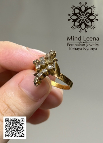 แหวนเพชรซีก งานเก่างานโบราณ งานเปอรานากัน peranakan jewelry, Kebaya Nyonya 1