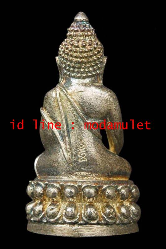 พระกริ่ง รันตจักรชัยสิทธิ์ เนื้อเงินกนทองคำ หลวงปู่ชื้น วัดญาณเสน 2