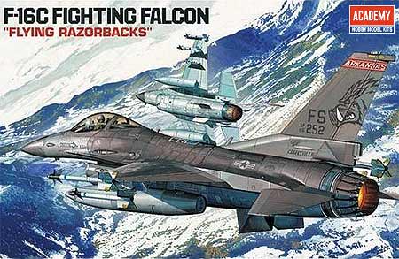 F-16C Fighting Falcon "Flying Razorbacks" 1/48 Academy