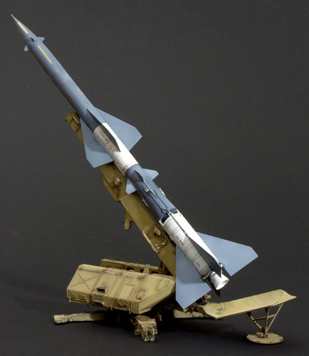 SA-2 Guideline Missile on Launcher 1/35 Trumpeter