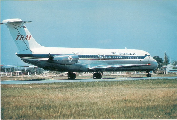 DC-9 Thai International 1/144 for Airfix Decal.