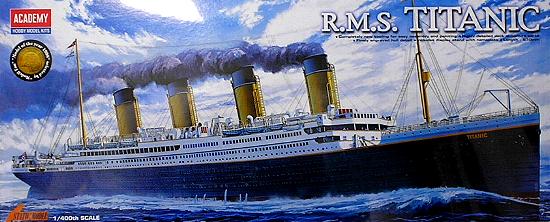 RMS Titanic 1/400 Academy