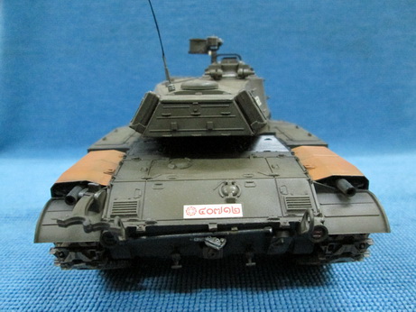 โมเดลสำเร็จ รถถังเบา M41 ม.พัน 4 รอ. มาตราส่วน 1/35 3
