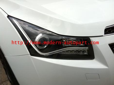 โคมไฟหน้า CRUZE Audi A8 V2 Style Headlights