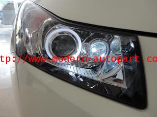 โคมไฟหน้า CRUZE Xenon 6000K Headlights (White)