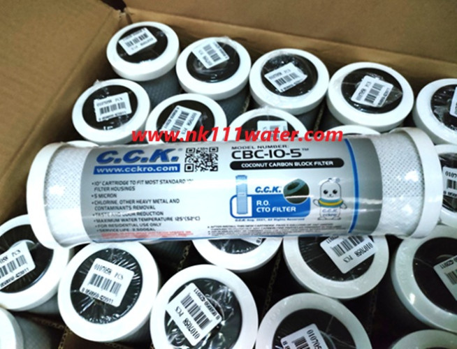 ไส้กรองคาร์บอนบล็อค 10 นิ้ว ยี่ห้อ CCK 2