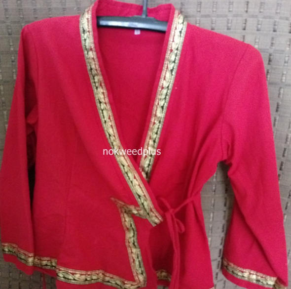 เสื้อผ้าฝ้ายคอป้ายติดเทปแขนยาว(เสื้อเจ้านาง) 1