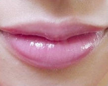 #001 Pink - Dior Addict Lip Glow Lip Balm 1