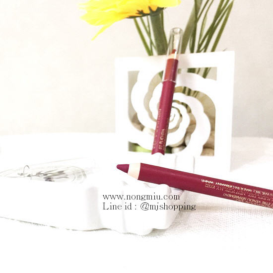 Tester : Estee Lauder Double Wear Stay-in-Place Lip Pencil 0.8g. ~ no.02 Fuchsia