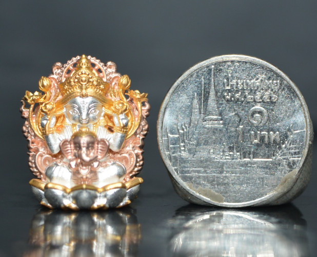 พระแม่อุมาเทวี เนื้อบรอนซ์ชุบ 3k หลวงปู่ยูร วัดหนองป่าหมาก 2568 2