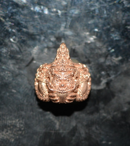 พระราหูอมตะเศรษฐี เนื้อชนวนชุบพิงค์โกลด์ พระอาจารย์เฮง วัดป่าไทรย้อย 2564