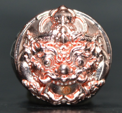 ลูกนูพญาราหู เนื้อผงกะลาตาเดียวหน้าทองชมพู พระครูโสภณกิตยาธร (อ.รรรสิริ) วัดภูเขาทอง 2562