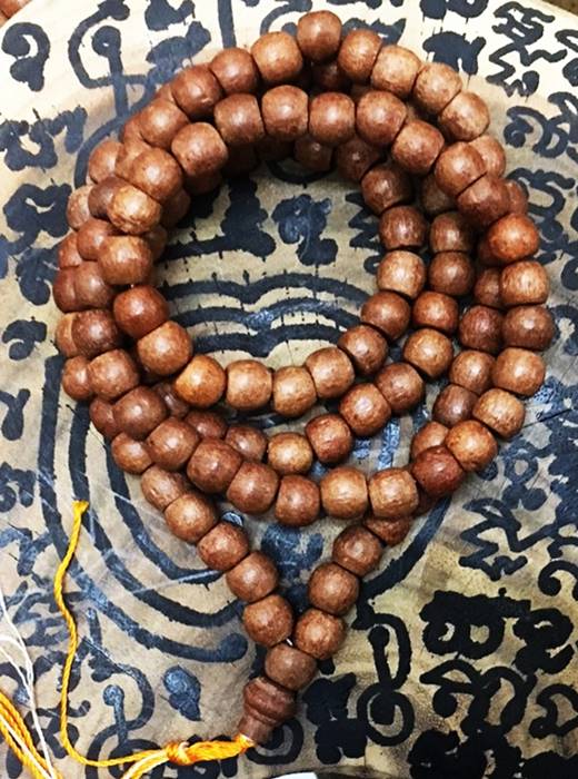 สร้อยประคำกันภัย ไม้มะขาม หลวงตารวม วัดโคกสำราญ thai amulet