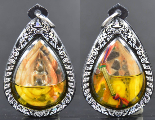 พระกลีบบัว แกะจากหินพระธาตุ เลี่ยมน้ำมันเมตตา ตาพูน ฆราวาสในดงแห่งเพชรบูรณ์