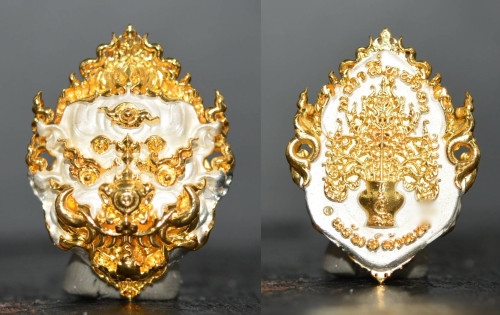 หน้ากากสี่หูห้าตา พิมพ์ใหญ่ เนื้อบรอนซ์ชุบ 2K ครูบาคำฝั้น วัดกอโชค 2566