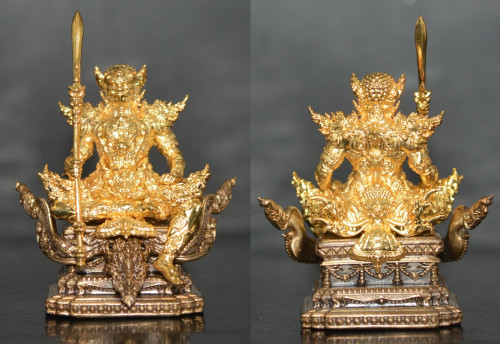 พระกริ่ง พระพิราพ รุ่น พิราพะ เนื้อบรอนซ์รมซาตินชุบทอง อาจารย์อภินันท์ บุษราคมวิสิษฏิ์ 2566