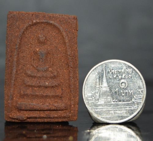 พระสมเด็จมหาเสน่ห์ เนื้อผงยาจินดามณี อาจารย์สมศักดิ์ ตำหนิงาม 2559 1