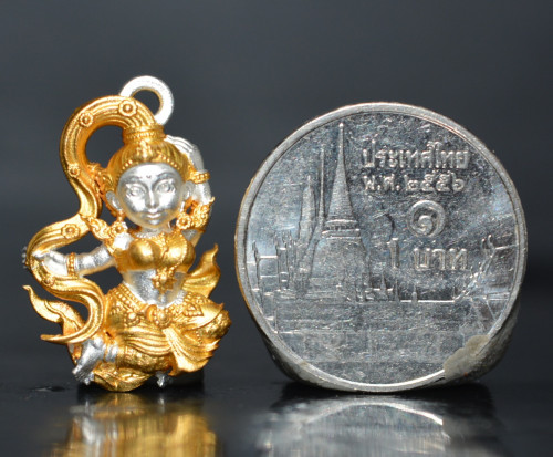 พระแม่ธรณี เนื้อบรอนซ์ชุบสองกษัตริย์ พระอาจารย์ดนุพล วัดห้วยแหน 2568 1