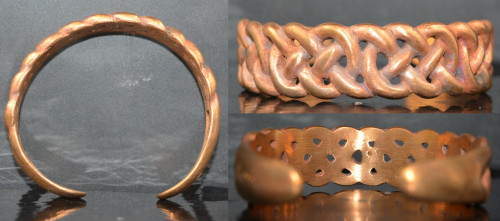 กำไลพิรอดครอบจักรวาลเขาอ้อ ใหญ่ เนื้อทองแดง อาจารย์เปลี่ยน หัทยานนท์ 2557