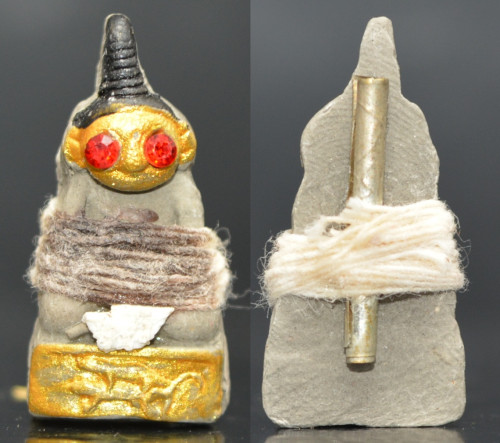 งั่งมหาเสน่ห์ เนื้อดินป่าช้าด้านหลังตะกรุดเสน่ห์มัดใจ อาจารย์วีรเทพ ญาณครูประสิทธ์ 2567