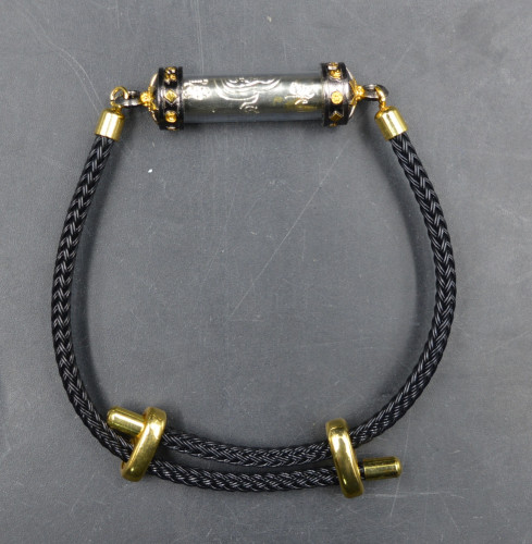 ตะกรุดแก้จน พร้อมเชือกข้อมือ อาจารย์เปลี่ยน หัทยานนท์ 2568