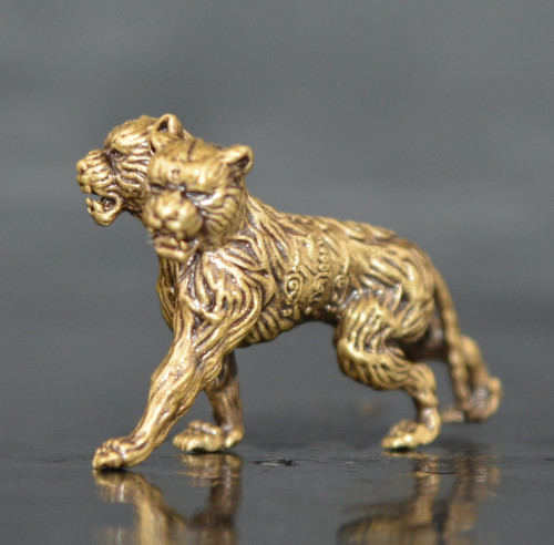 พยัคฆ์มหาเดช  เนื้อทองเหลืองรมมันปู  ครูบาแบ่ง วัดบ้านโตนด 2568