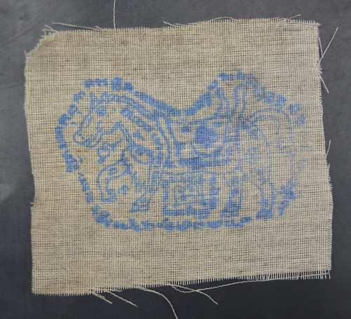 ผ้ายันต์ม้าเสพนาง อาจารย์พรต สำนักปู่เสน่ห์โคบุตร ขนาด 3*4 นิ้ว 1