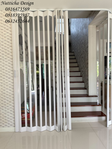 ฉากกั้นห้อง แบบโปร่ง