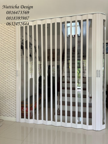 ฉากกั้นห้อง แบบโปร่ง