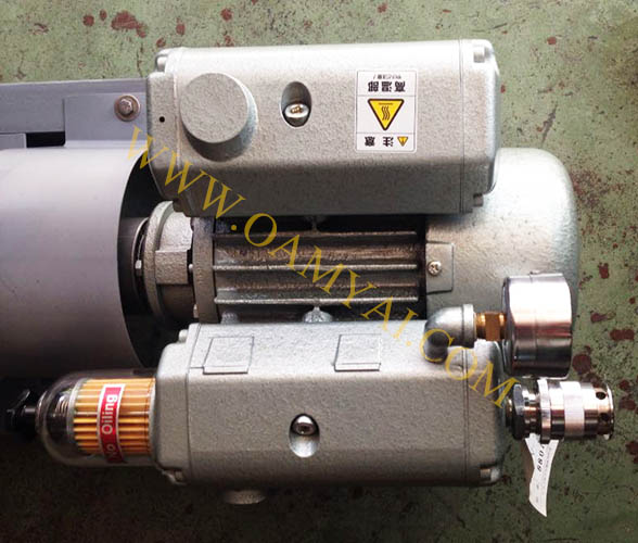 ปั๊มสูญญากาศ 300 ลิตร (ไม่ใช้น้ำมัน) รุ่น DV-1 OP 4