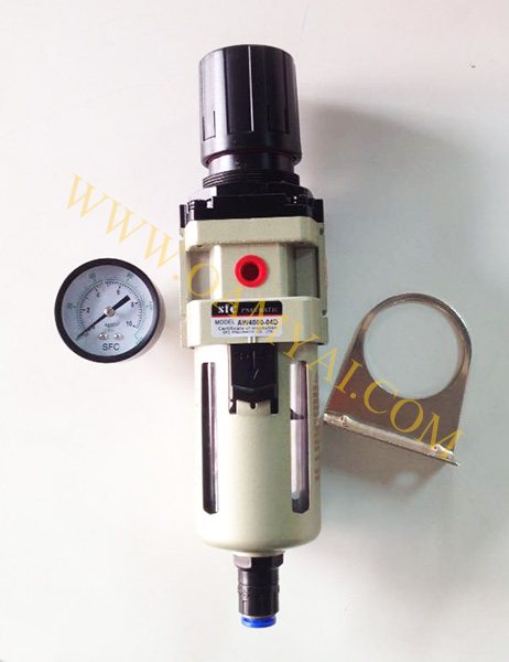 ปรับลมกรองลม ขนาด 1/2 นิ้ว รุ่น AW4000-04D (ระบายน้ำอัตโนมัติ) SFC