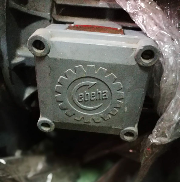 มอเตอร์เกียร์ 10 hp 380V อัตราทด 33 rpm EBEHA 3