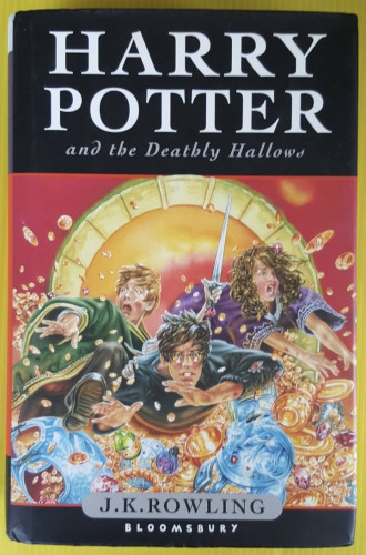 HARRY POTTER and the Deatbly Hallows by J.K. ROWLING