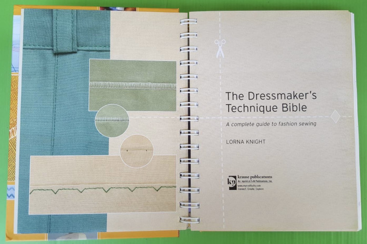 The Dressmaker's Technique Bible  by LORNA KNIGHT 1