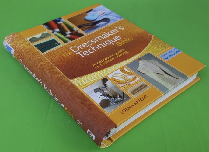 The Dressmaker's Technique Bible  by LORNA KNIGHT 8