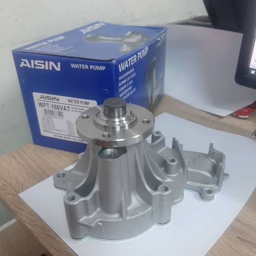 ปั๊มน้ำ TOYOTA VIGO วีโก้ เครื่องดีเซล ยี่ห้อ AISIN