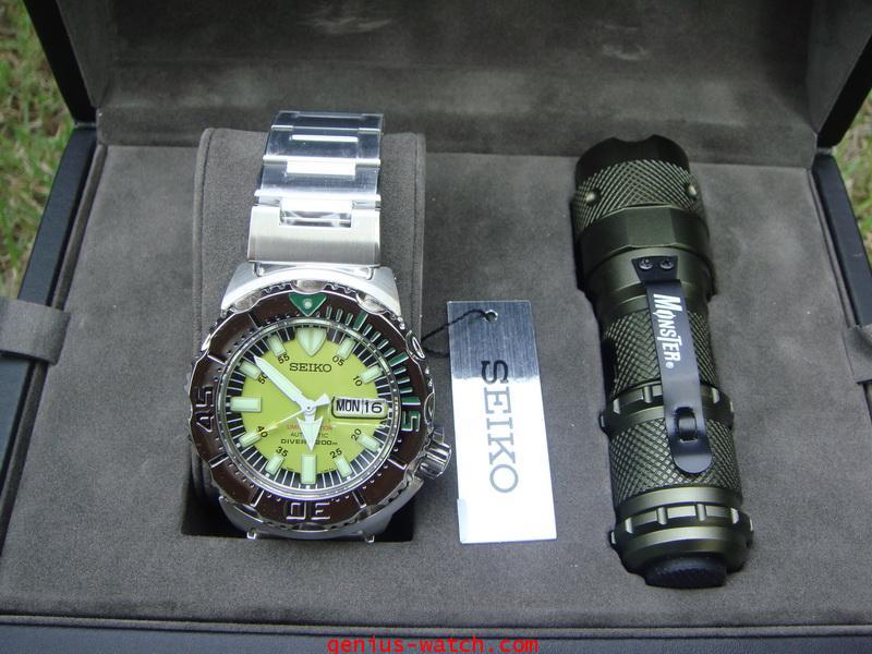 SEIKO GREEN MONSTER 7 SKZ277K1