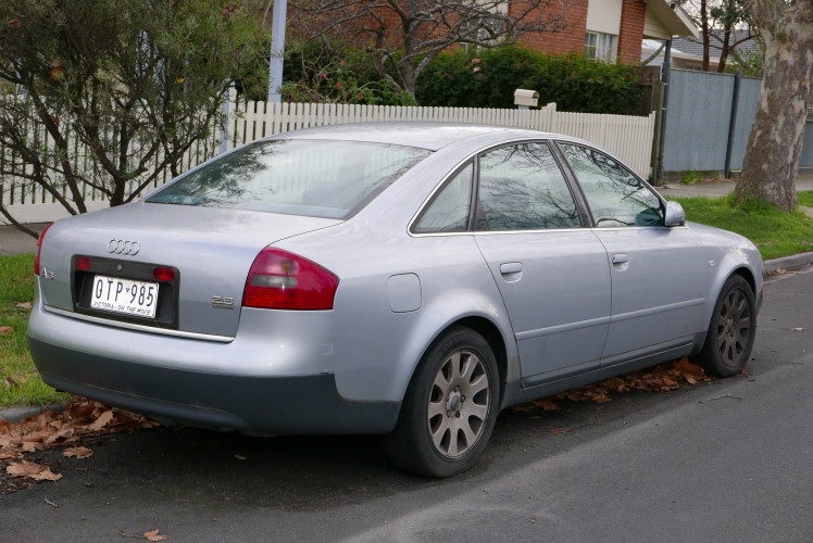 ฝาท้าย Audi A6 C5 (ออดี้) ปี 1997-2004 2