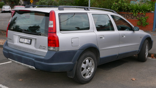 บังโคลนหน้าซ้าย Volvo V70XC (วอลโว่) ปี 2000-2002 1