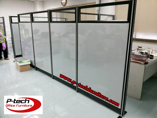 พาร์ทิชั่นกั้นห้องแบบครึ่งกระจกใส 1