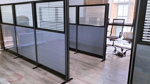 พาทิชั่นกั้นห้องทำงาน แบบครึ่งกระจกขัดลาย 1