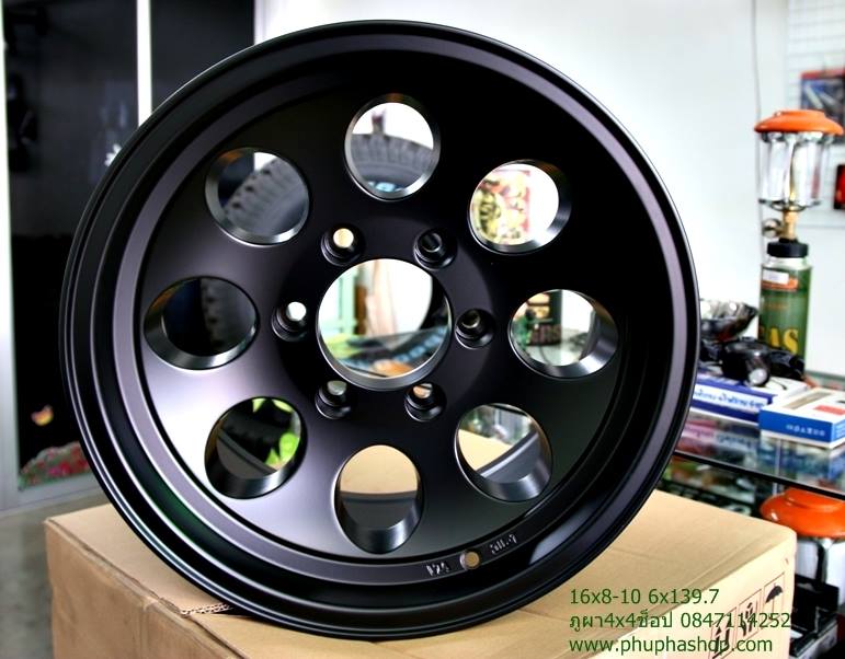 แม็กลาย มิกกี้ ทอมสัน 16x8-10 6x139.7 1