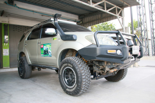 ชุดยก Fortuner  4นิ้ว